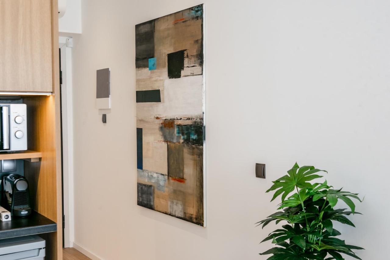 Sun Marco Apartments In Атина Екстериор снимка