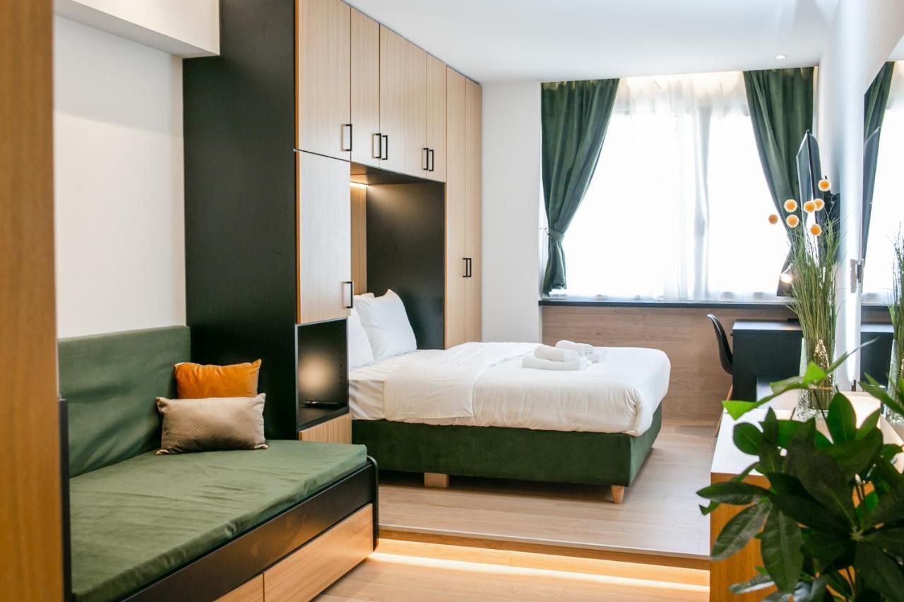 Sun Marco Apartments In Атина Екстериор снимка